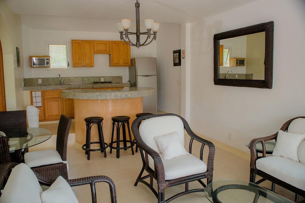 Bungalows Arena Dorada (Adults Only) Zihuatanejo Exteriér fotografie